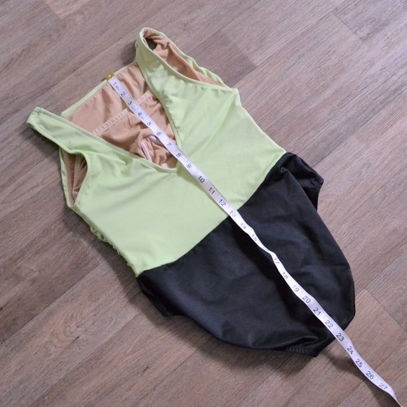 Miraclesuit Colorblock Green Black One-piece Squareneck Cinched Swimsuit - Picture 5 of 5